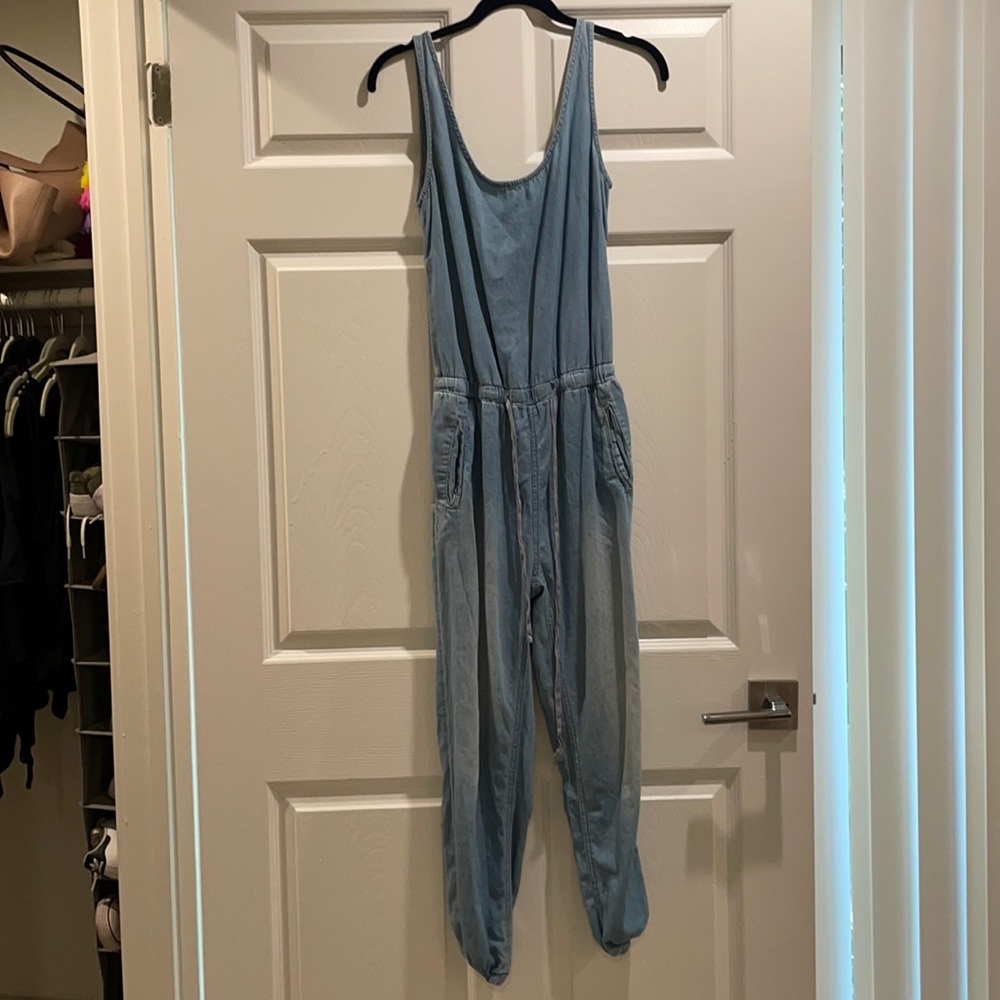 Amazing denim jumpsuit. Brand unknown. Size XS/S